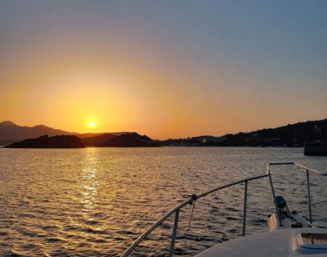 Boat Hire in Corfu: How to Explore the Island from the Sea